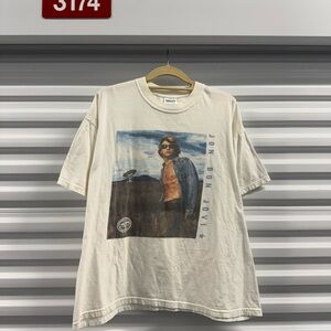 Vintage Bon Jovi Graphic T-Shirt